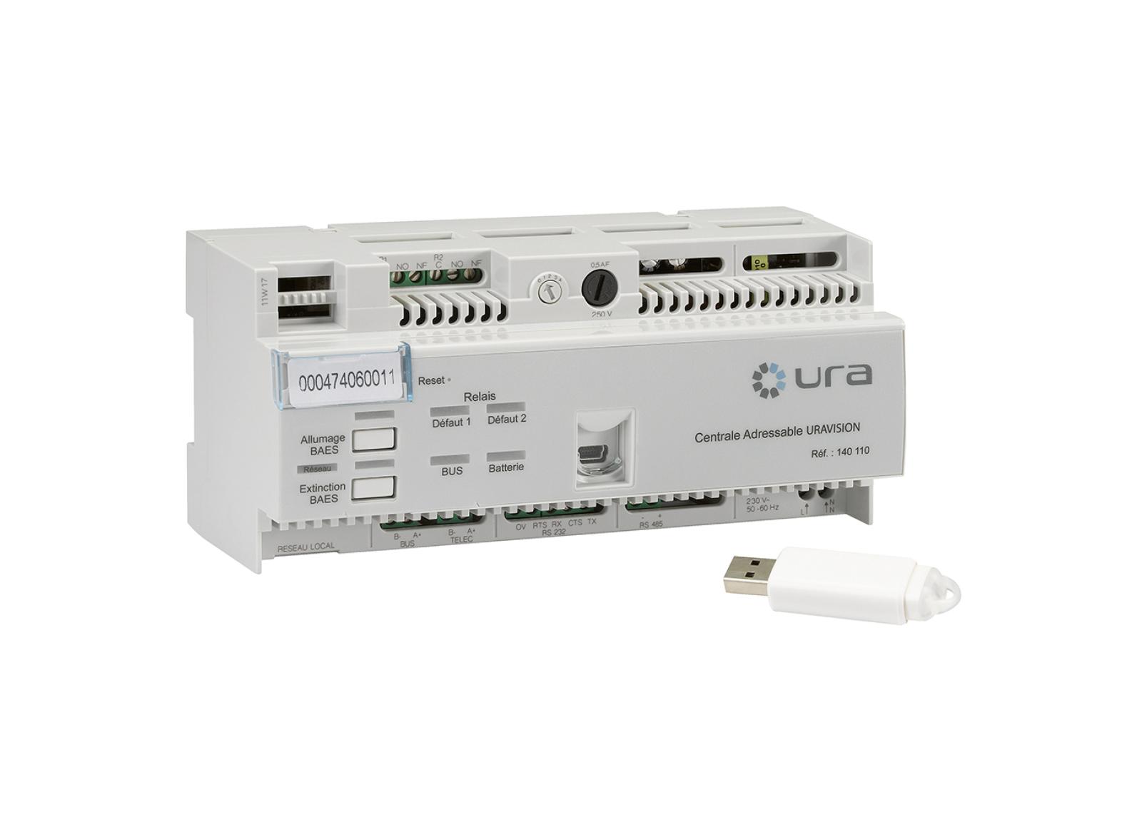 Centrale pour BAES Adressables 10 modules DIN avec interface TCP/IP livré avec son logiciel Uravision sur clé USB Centrale pour BAES Adressables 10 modules DIN avec interface TCP/IP livré avec son logiciel Uravision sur clé USB